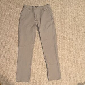 Vineyard Vines Men's Light Gray Chinos